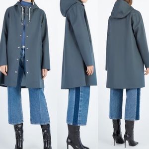 Stutterheim Mosebacke Charcoal Raincoat